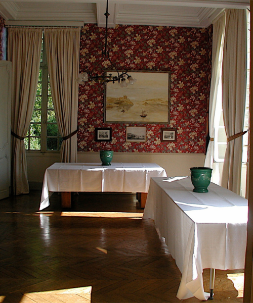 Buffet dans le fumoir (2)