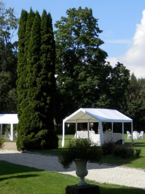 Cocktail sous les tonnelles